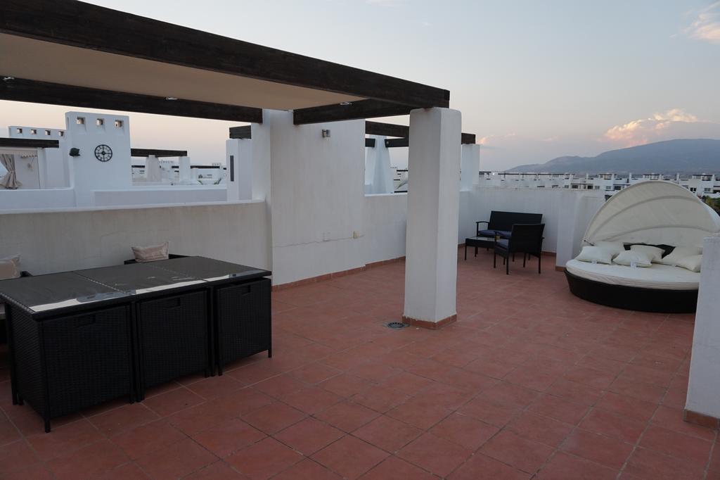 Apartment 2 Bed On Condado De Alhama With Roof Solarium N5